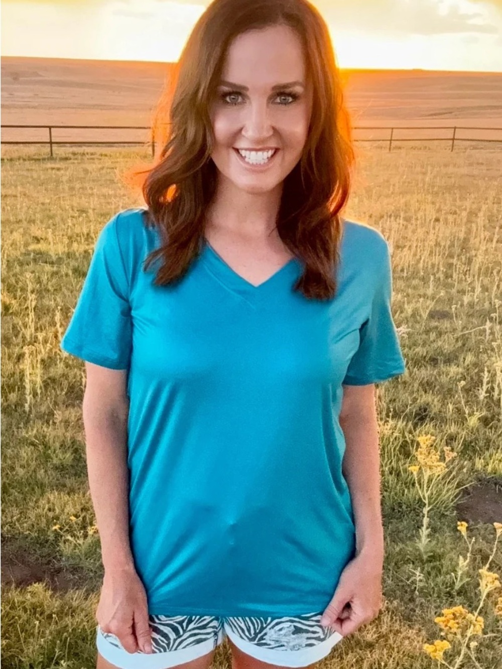 Everyday V-Neck Short Sleeve Tee in Teal